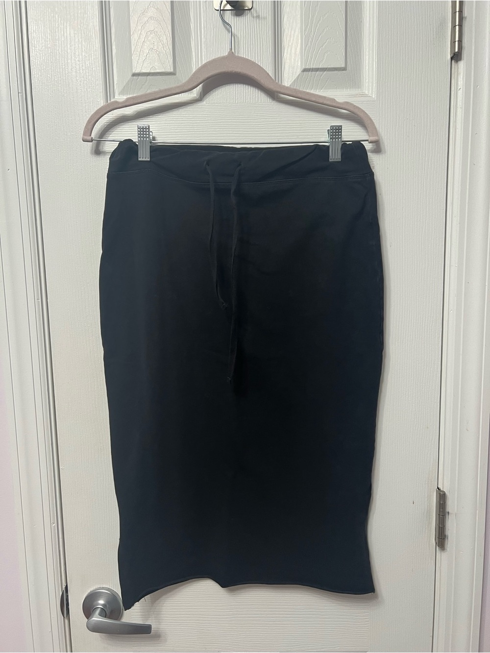 YAKIRA BELLA   Black Drawstring Midi Skirt